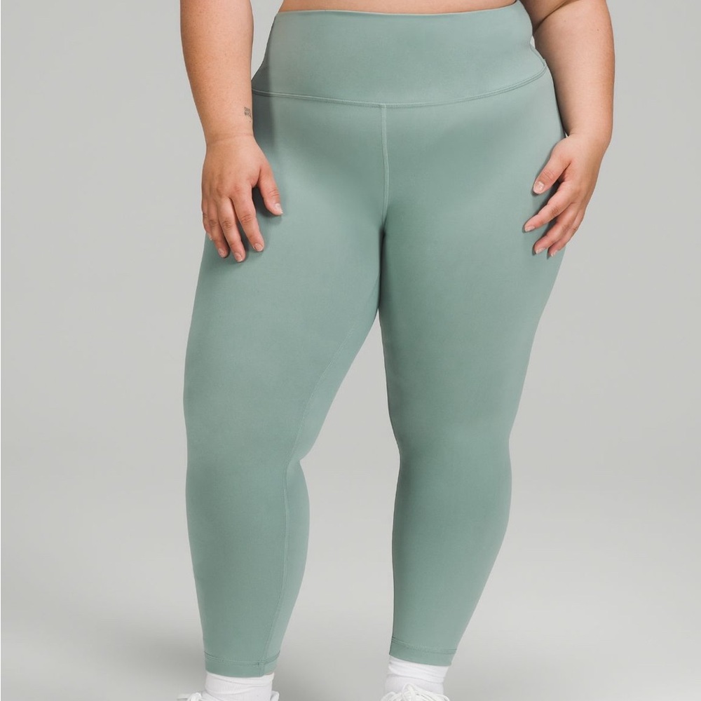 Lululemon Wunder trains 25”